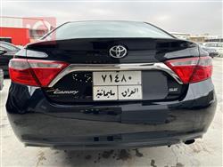 تۆیۆتا کامری